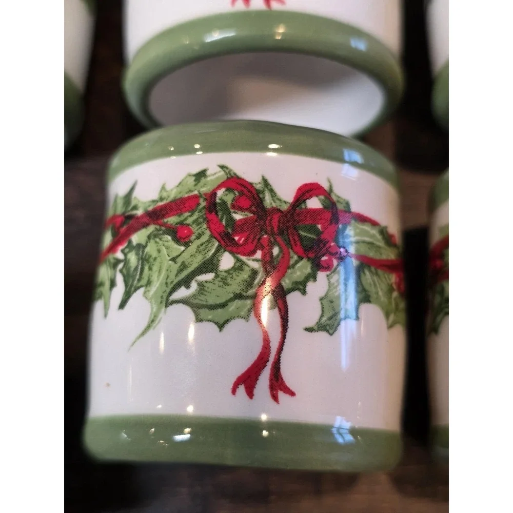 Christopher Radko Christmas Holiday Celebration Bow Holly Napkins Rings Set of 6